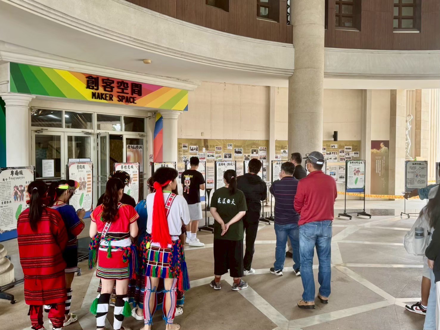 LINE_ALBUM_114428年原民週開幕式暨闖關影像展_260423_3